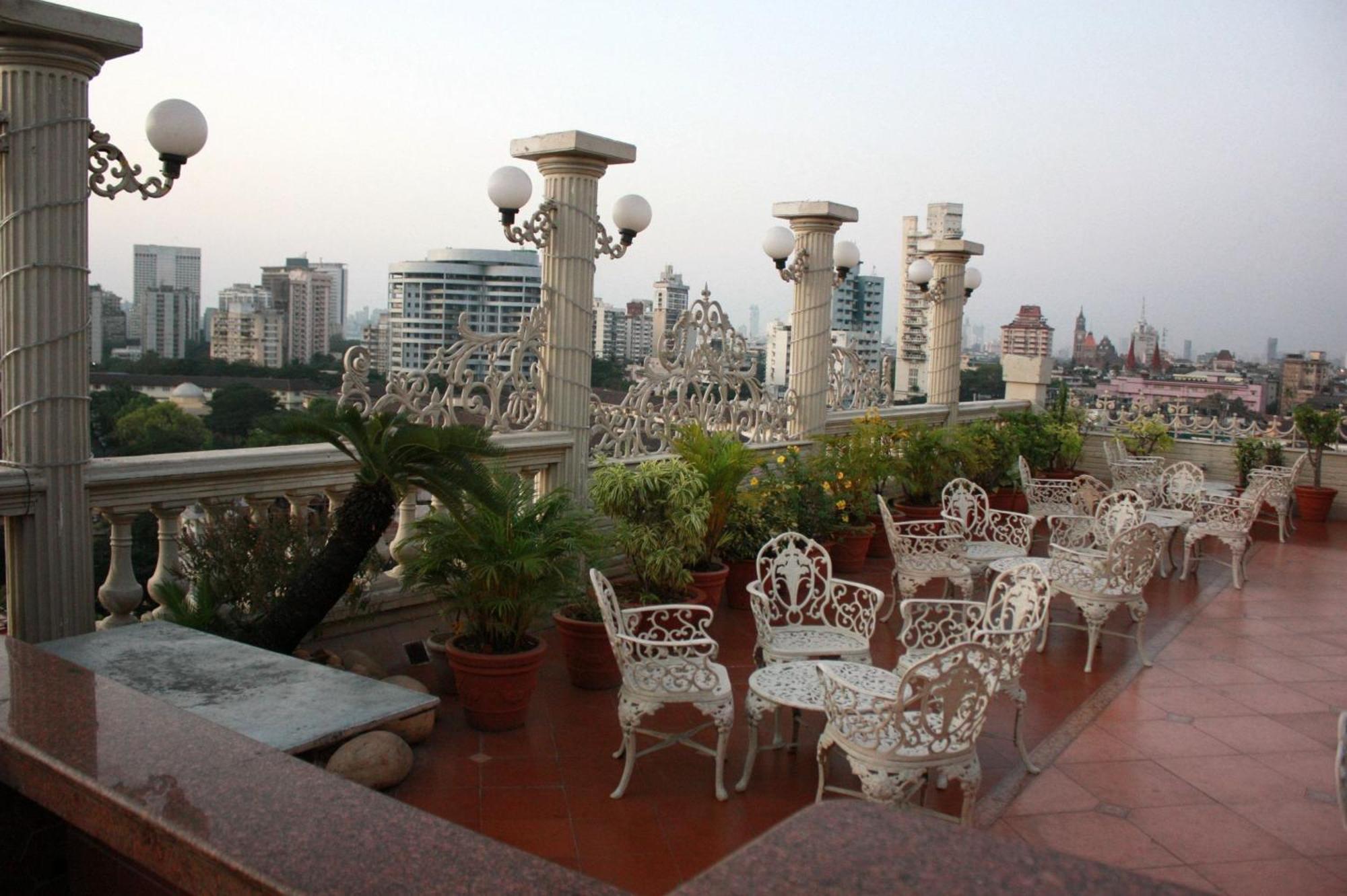 Hotel Godwin - Colaba Bombay Exterior foto